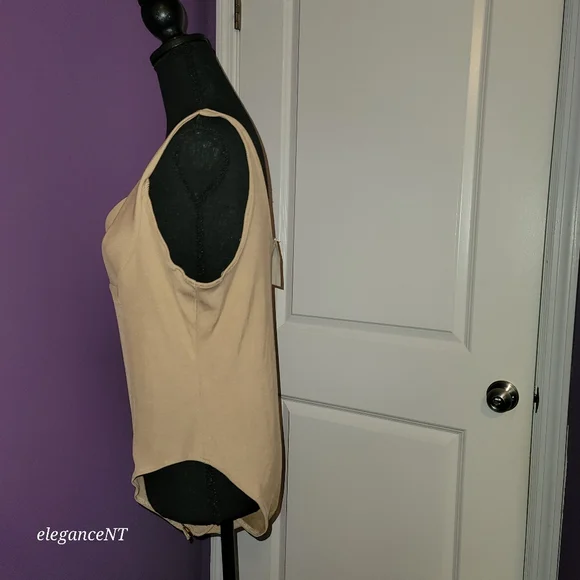 H & M Tan Sleeveless Bodysuit Plunging Neckline  Sz: XL NWT - Picture 5 of 8